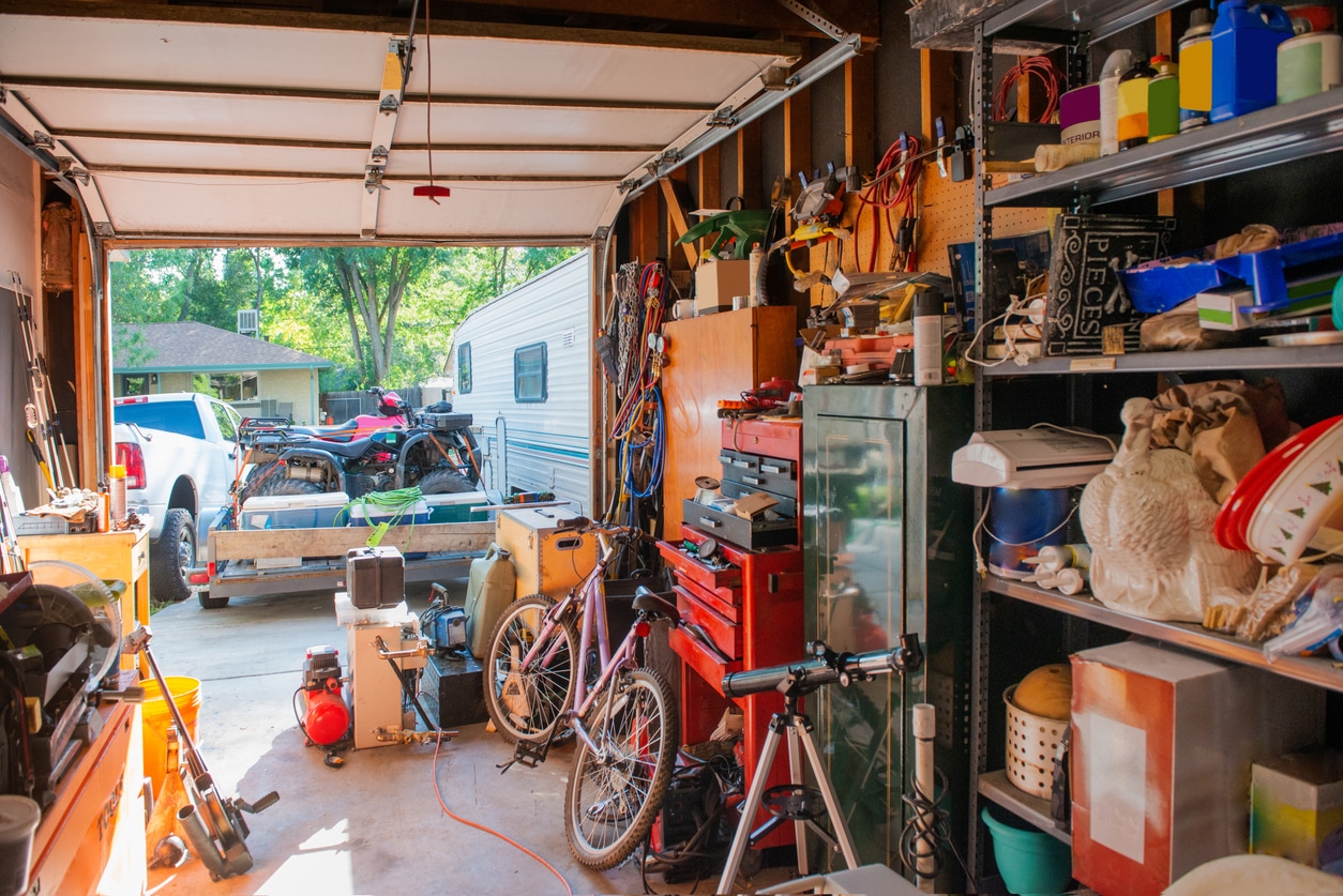 GARAGE STORAGE ROOM