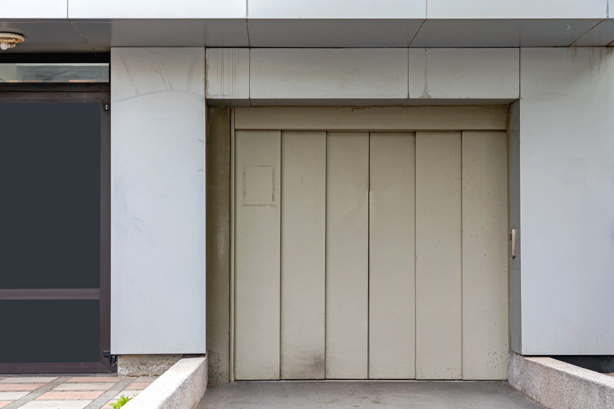 commercial-garage-door