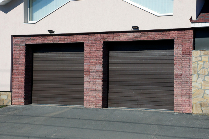 Manual vs. Automatic: Commercial Garage Door Installation Choices